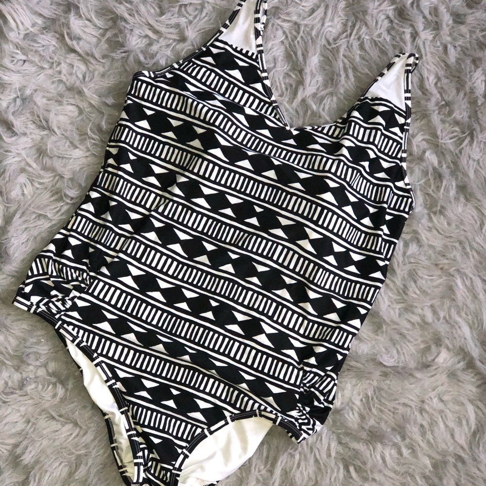 Old Navy swim and Catalina cover up